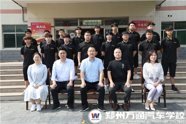 岗前强化班开班，助力万通学子赢在起跑线！