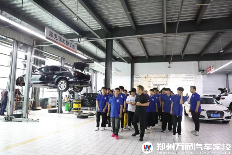 企业研学游，开启就业新视角